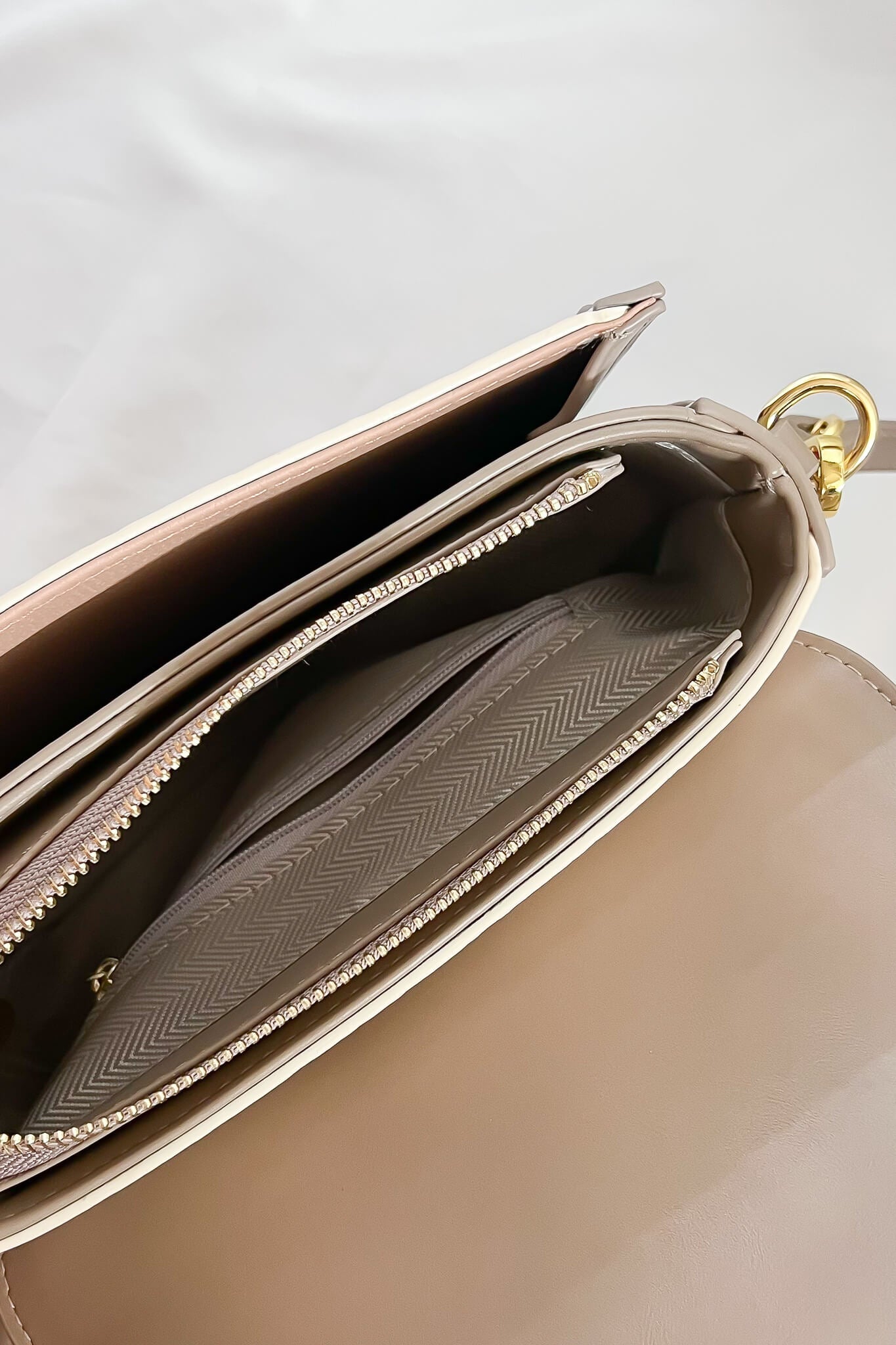 Multi-way carry flap bag with classy minimalist look